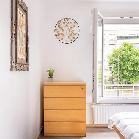 Daire Grande Maison Entiere Rer B Direct Paris & Orly Antony