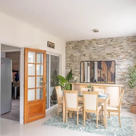 Grande Maison Entiere Rer B Direct Paris & Orly Daire *